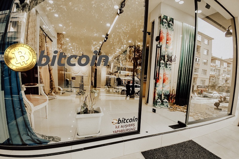 Bitcoin İle Perde